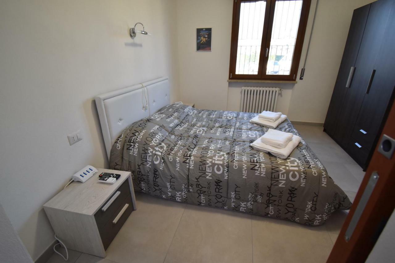 Mem House - Tra Il Lago Di Garda E Verona Castelnuovo del Garda Dış mekan fotoğraf