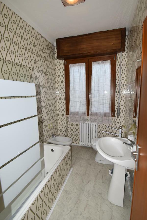 Mem House - Tra Il Lago Di Garda E Verona Castelnuovo del Garda Dış mekan fotoğraf